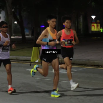 Runner Photo 6950745
