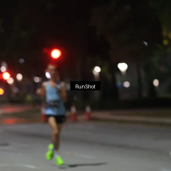 Runner Photo 6950759