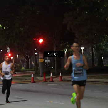 Runner Photo 6950765