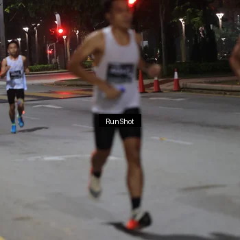 Runner Photo 6950774
