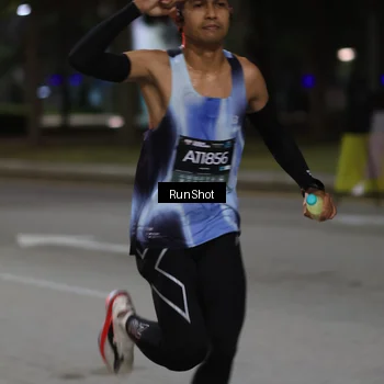 Runner Photo 6950792