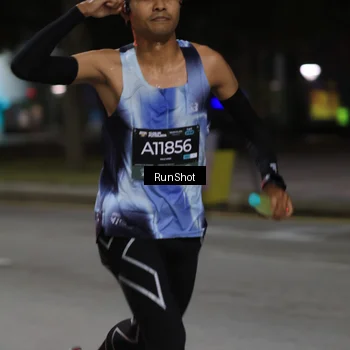 Runner Photo 6950800