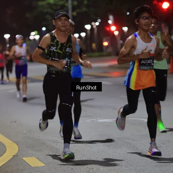 Runner Photo 6950824