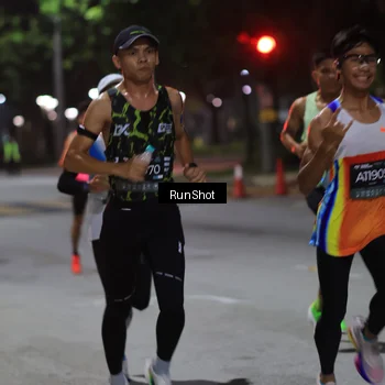 Runner Photo 6950830