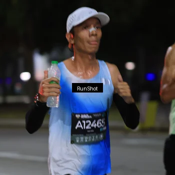 Runner Photo 6950862