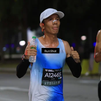 Runner Photo 6950863