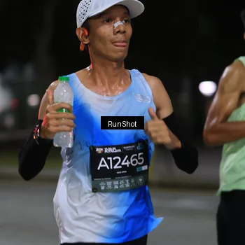 Runner Photo 6950864