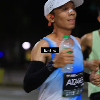 Runner Photo 6950872
