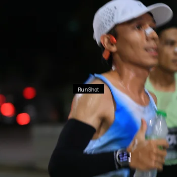 Runner Photo 6950877