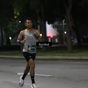 Runner Photo 6950901
