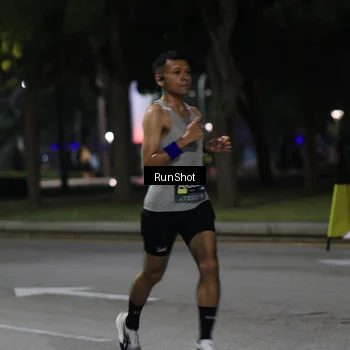Runner Photo 6950910