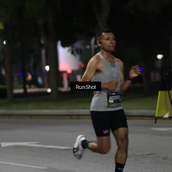 Runner Photo 6950915
