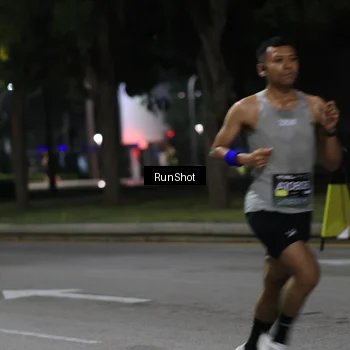 Runner Photo 6950919