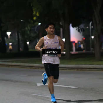 Runner Photo 6950922