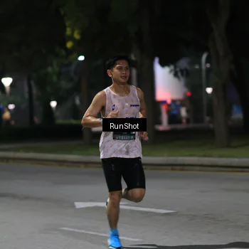 Runner Photo 6950925