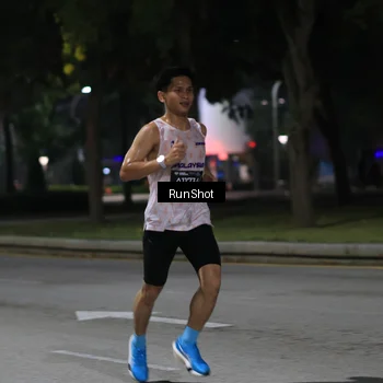 Runner Photo 6950928