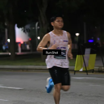 Runner Photo 6950942