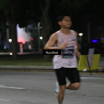 Runner Photo 6950943