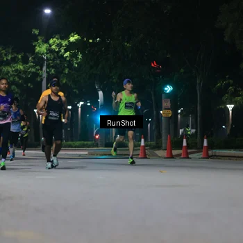 Runner Photo 6950957