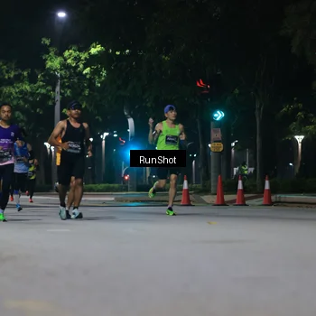 Runner Photo 6950958