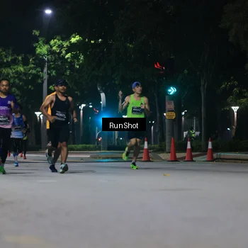 Runner Photo 6950960