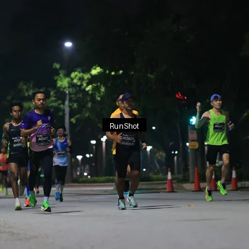 Runner Photo 6950969