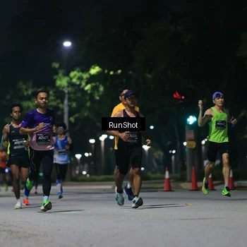 Runner Photo 6950971