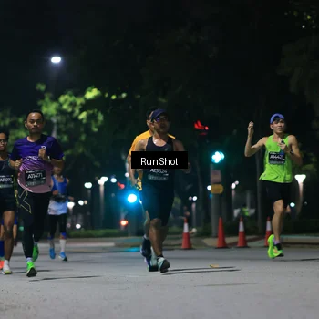 Runner Photo 6950981