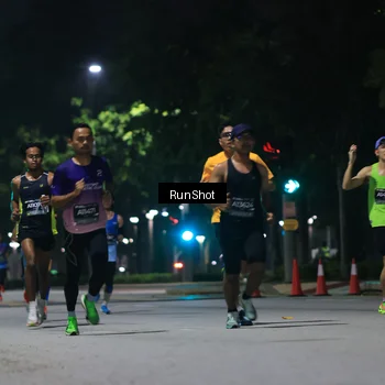 Runner Photo 6950986