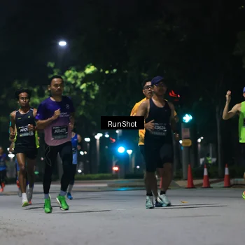 Runner Photo 6950987