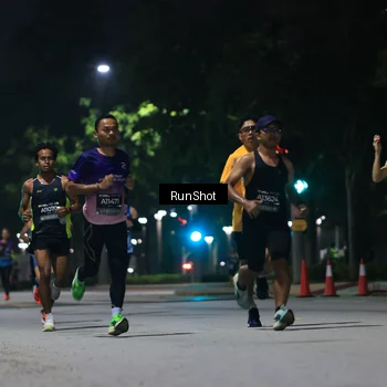 Runner Photo 6950990