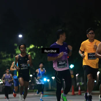 Runner Photo 6951002