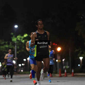 Runner Photo 6951007