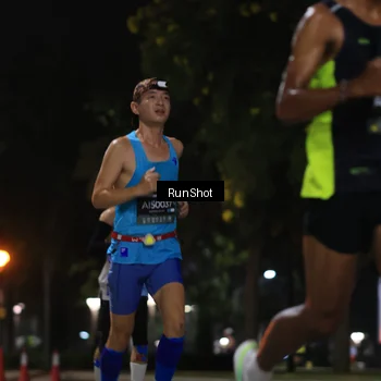 Runner Photo 6951018