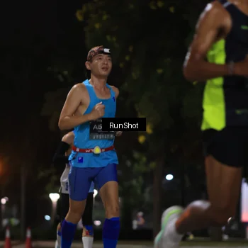 Runner Photo 6951021