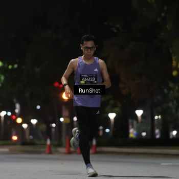 Runner Photo 6951033
