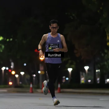 Runner Photo 6951035