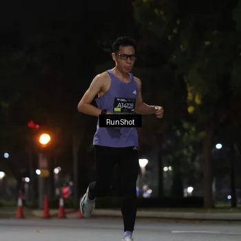 Runner Photo 6951045