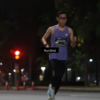 Runner Photo 6951050