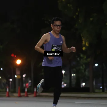 Runner Photo 6951054