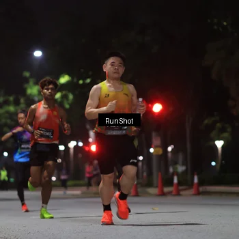 Runner Photo 6951055