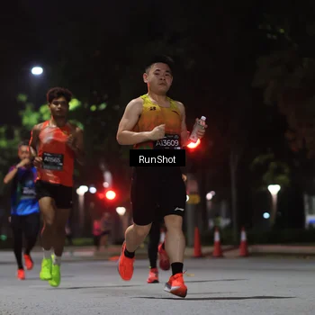 Runner Photo 6951058
