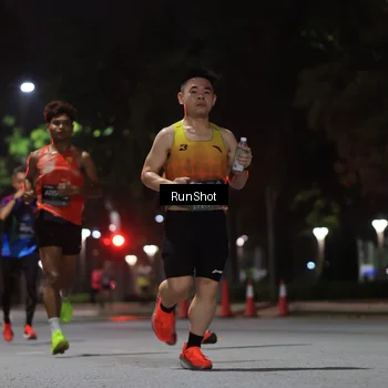 Runner Photo 6951061