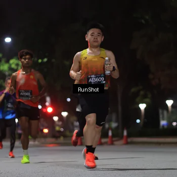 Runner Photo 6951066