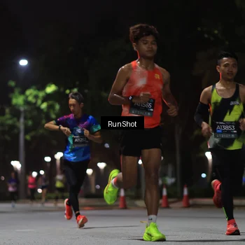 Runner Photo 6951072