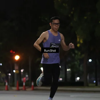 Runner Photo 6951075