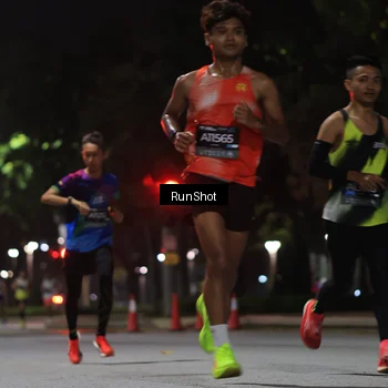 Runner Photo 6951077