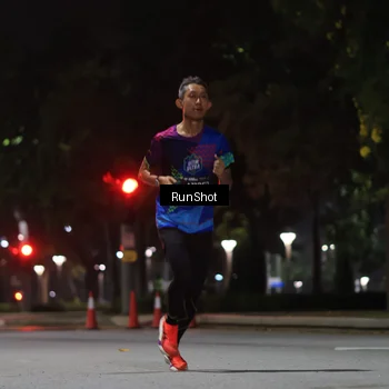 Runner Photo 6951085