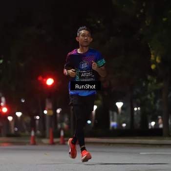 Runner Photo 6951089