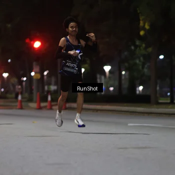 Runner Photo 6951103